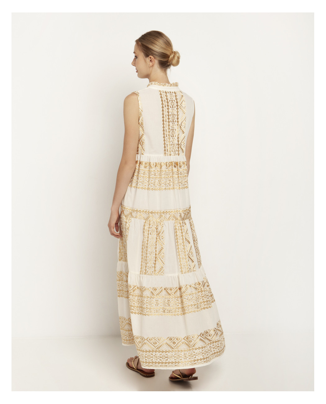 long-embroidered-dress (1)